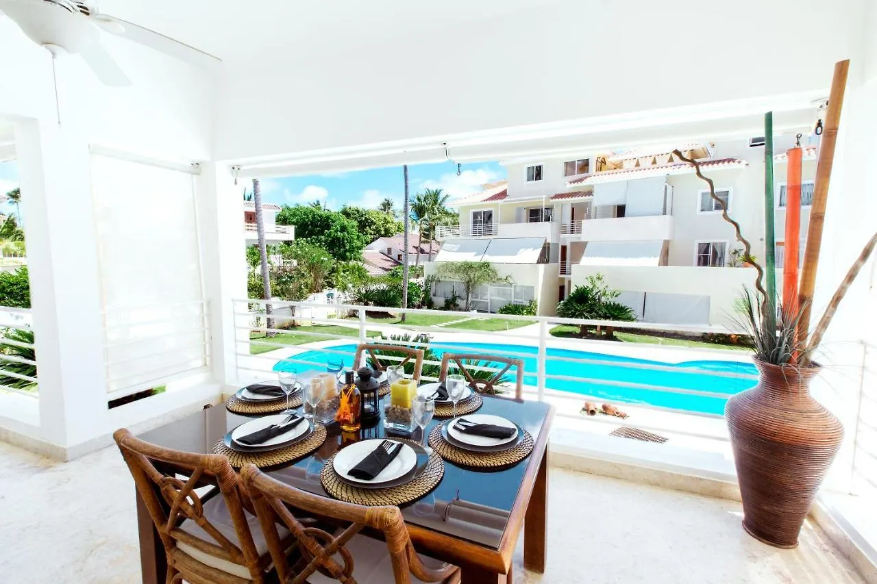 Aventura Village Los Corales Beach And Spa プンタ・カナ 5*,