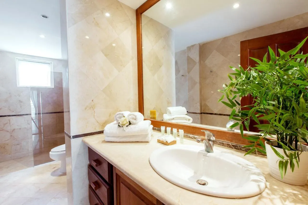 Aventura Village Los Corales Beach And Spa プンタ・カナ ドミニカ共和国