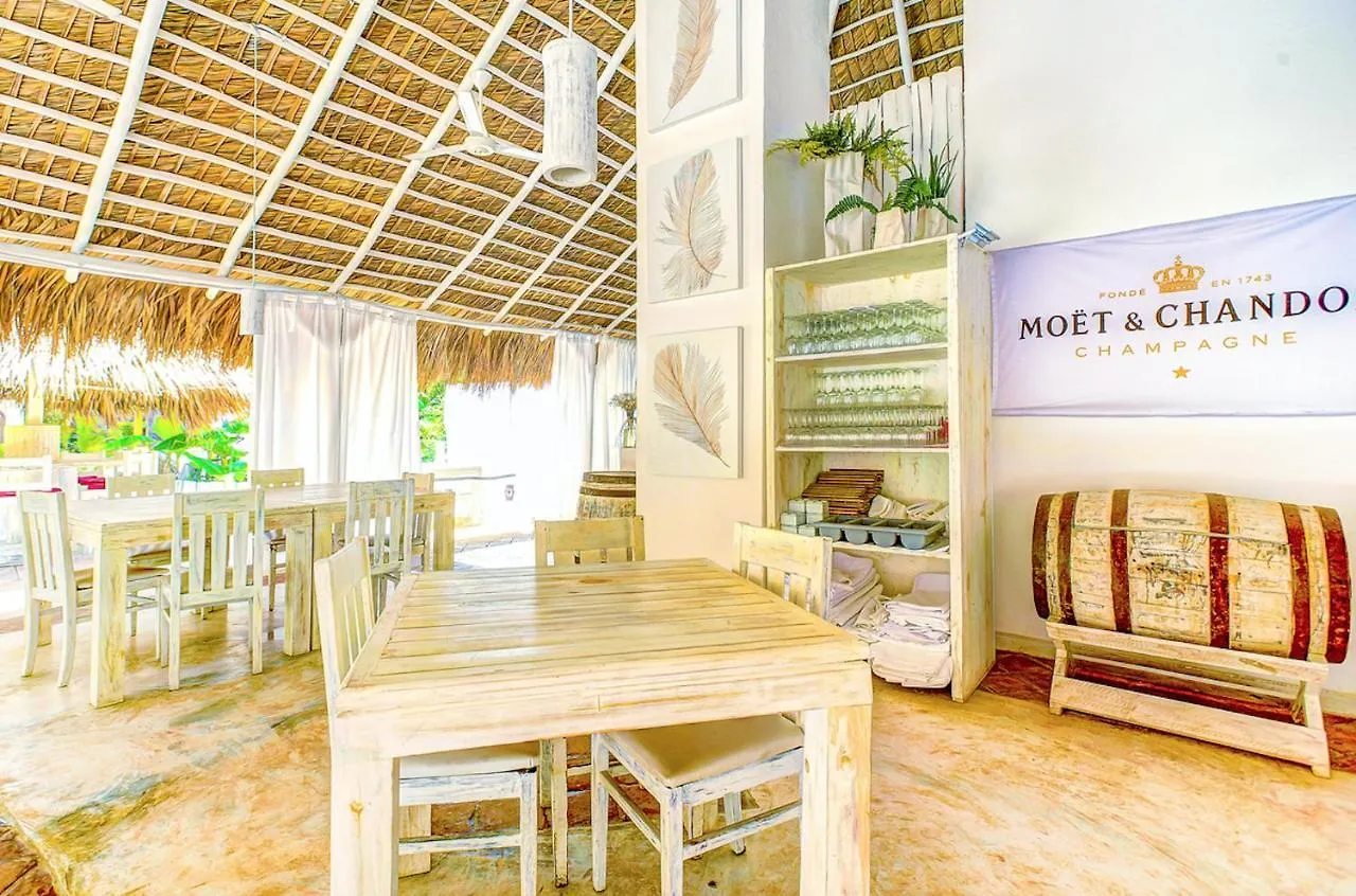 ***** ホテル Aventura Village Los Corales Beach And Spa プンタ・カナ ドミニカ共和国